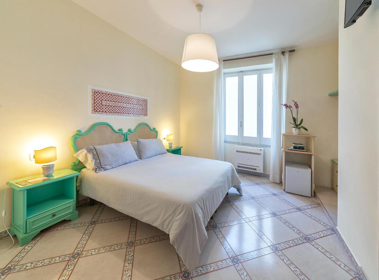 B&B Marcantonio - Ischia Ponte Eksteriør bilde