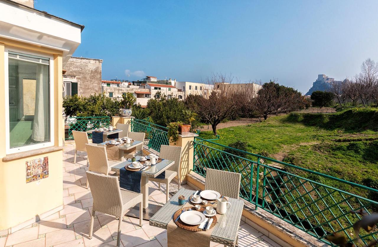 B&B Marcantonio - Ischia Ponte Eksteriør bilde
